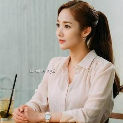 王健林4.9亿股权冻结：万达转型之路的挑战与未来趋势